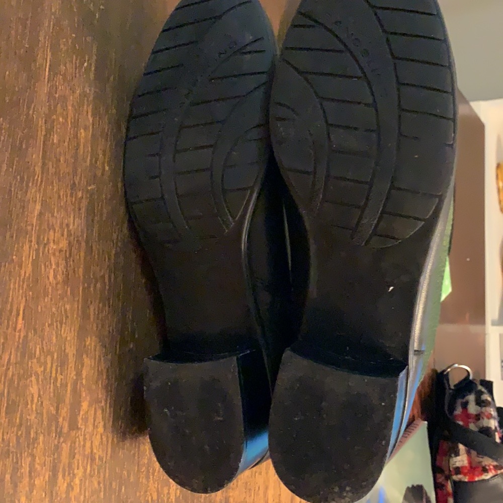 Bandolino Black Booties - Picture 5 of 5